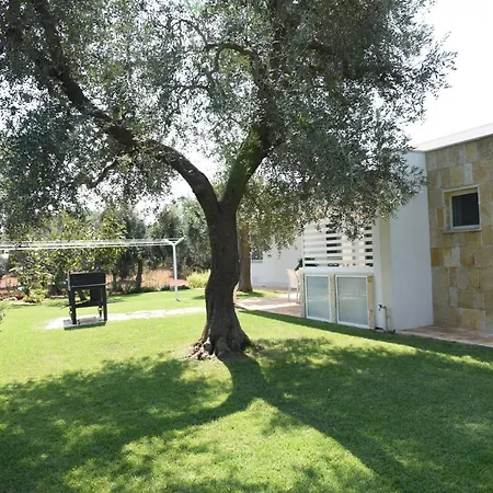 Theros With Pool Villa