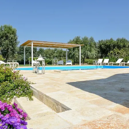 Theros With Pool Villa San Michele Salentino