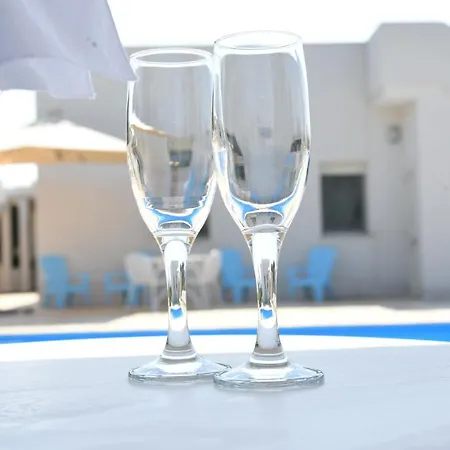 Theros With Pool *
